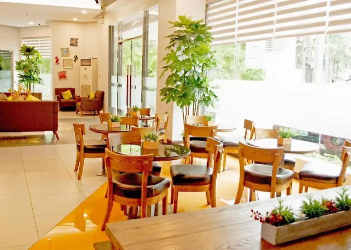 Hotel 89 Katipunan Qc 3*
